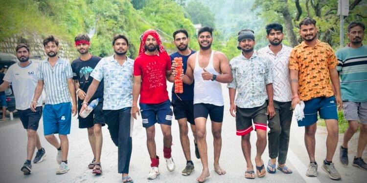 गंगोत्री से श्रीरामसर सुजानदेसर के लिए डाक कावड़ रवाना, महादेव-मैया गंगा के आशीर्वाद से भक्तों की टोली फिर निकली सेवा पथ पर