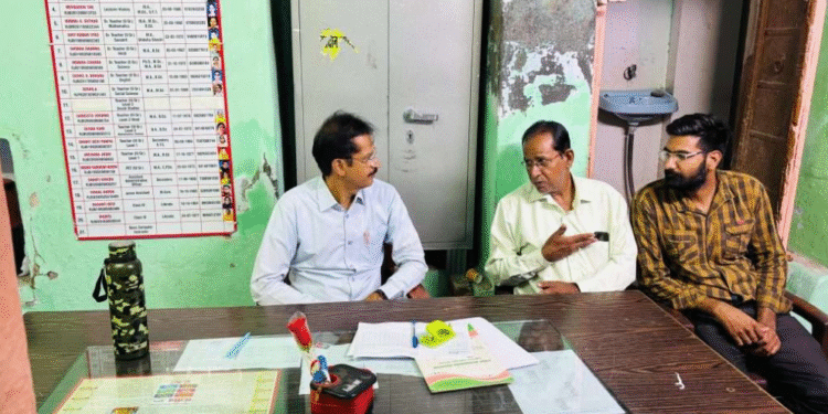 बीकानेर पश्चिम में सरकारी स्कूलों का सर्वे शुरू, विधायक जेठानंद व्यास की पहल पर हो रहा जायजा