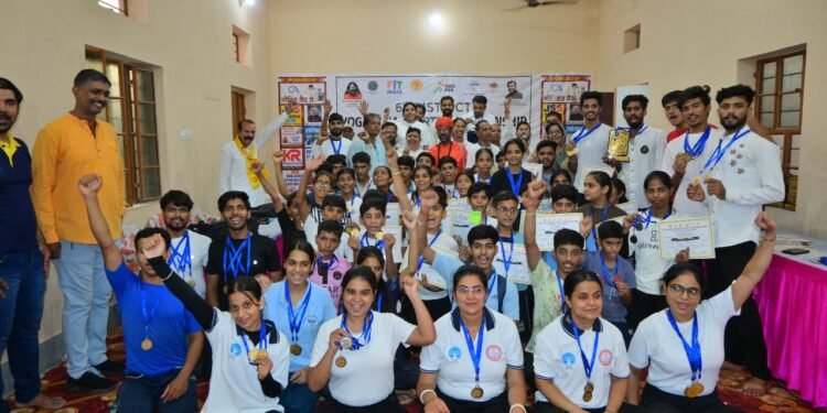बीकानेर में जिला स्तरीय योग प्रतियोगिता आयोजित, 56 प्रतिभागियों ने लिया भाग