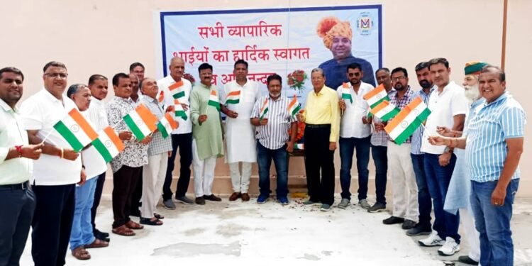 बीकानेर व्यापार उद्योग मण्डल ने मनाया स्वतंत्रता दिवस,वरिष्ठ उद्यमियों का किया सम्मान