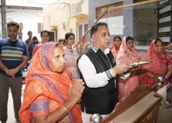 श्री बीकानेर ब्राह्मण स्वर्णकार सेवा ट्रस्ट का 41वां संकल्प सेवा रथ भव्य शोभायात्रा के साथ रवाना