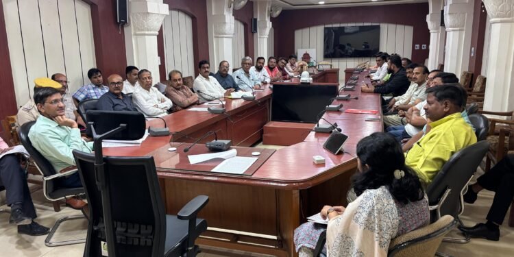 बीकानेर में दशहरा उत्सव तैयारियों को लेकर बैठक, अधिकारियों को मिले निर्देश