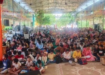 मुरलीमनोहर धोरे पर गूंजी रामचरित मानस की चौपाइयां, सैकड़ों बच्चों-सत्संगियों ने किए सुंदरकांड पाठ