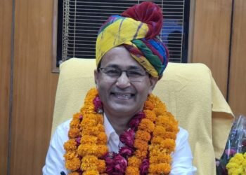 डॉ. सुरेन्द्र कुमार ने संभाला एसपी मेडिकल कॉलेज के प्राचार्य एवं नियंत्रक का पदभार