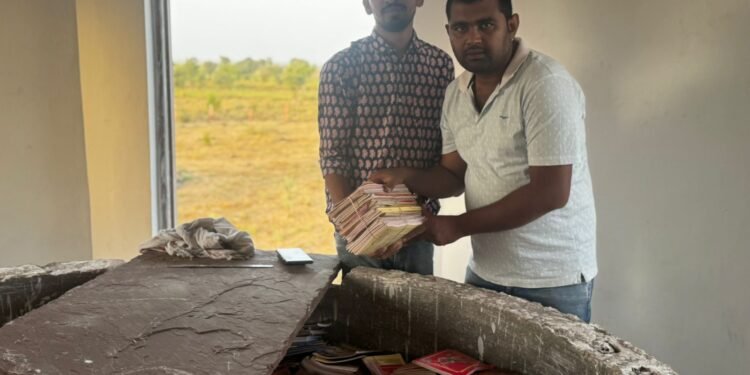 बीकानेर के नवलेश्वर मठ में 41 करोड़ “राम नाम” से रखी गई पंचमुखी शिवलिंग की नींव