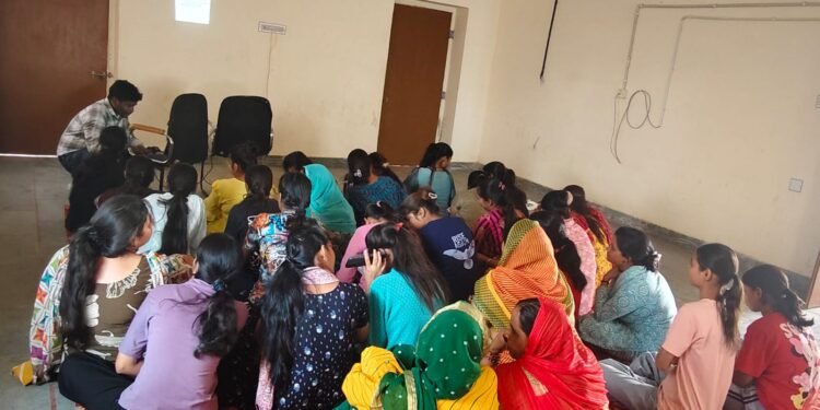 उदरामसर ग्राम पंचायत में शुरू हुई एशियन पेंट प्रशिक्षण — 40 बालिकाओं को मिला हुनरमंद बनने का अवसर”