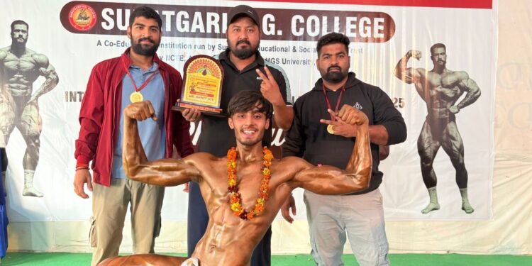 द पावर हैडक्वाटर के आयुष बिश्नोई बने मिस्टर एमजीएसयू 2025