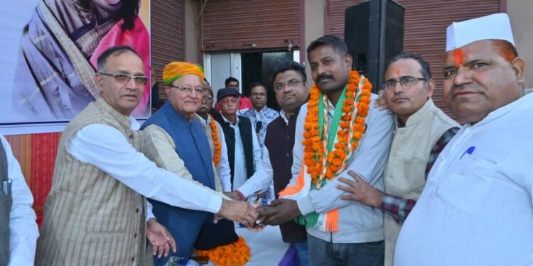 भाजपा छोड़कर कांग्रेस में शामिल हुए राकेश सांखला, बोले– “बीकानेर की हालत खराब, अब जनता की लड़ाई कांग्रेस के साथ