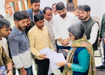 किसानों की तीन सूत्री मांगों को लेकर कुकणा ने कलेक्टर को दिया ज्ञापन, ऑनलाइन टोकन पुनः शुरू करने की मांग