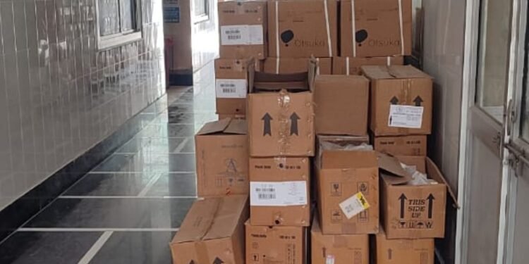 पीबीएम अस्पताल में दवाइयों की भारी अव्यवस्था, स्टोर भरे होने के बावजूद मरीजों से बाहर से मंगवाई जा रहीं दवाइयां…पढ़े पूरी खबर