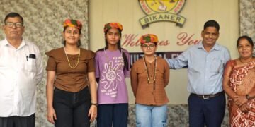 अर्हम इंग्लिश अकैडमी का शानदार परीक्षा परिणाम, 100% रिजल्ट से बढ़ाया मान