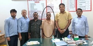 बीकानेर: अपना घर आश्रम में भाई से मिला बिछड़ा भाई, भावुक कर देने वाला मिलन