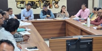 बीकानेर: कलेक्टर की समीक्षा बैठक—पेयजल, हीट वेव प्रबंधन और जनगणना कार्यों में तेजी के निर्देश