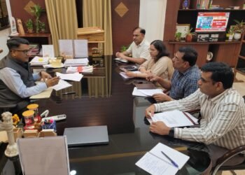 जिला कलक्टर निशांत जैन ने दिए निर्देश, पेयजल और बिजली व्यवस्था में न हो लापरवाही