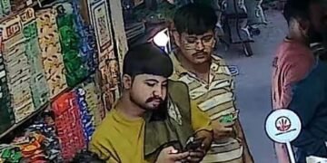 बीकानेर में ऑनलाइन पेमेंट का झांसा देकर दो युवक 11 हजार से ज्यादा का सामान लेकर फरार, CCTV में कैद हुई वारदात