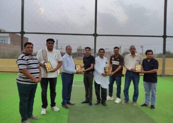 शाकद्वीपीय समाज टर्फ क्रिकेट टूर्नामेंट : पहले दिन 12 टीमों के मध्य हुआ मुकाबला