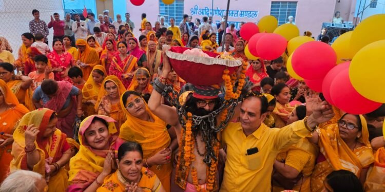 नंदोत्सव की उमंग में सराबोर हुए श्रद्धालु, कृष्ण जन्मोत्सव पर गूंजे जयकारे