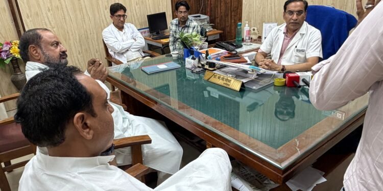 पीबीएम अस्पताल में एमआरआई एवं सीटी स्कैन के नए टेंडर में प्रतीक्षा हाल के उपयोग का विरोध