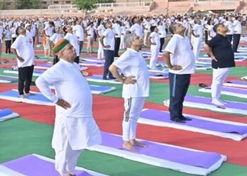 डॉ. करणी सिंह स्टेडियम में हुआ अंतर्राष्ट्रीय योग दिवस का भव्य आयोजन