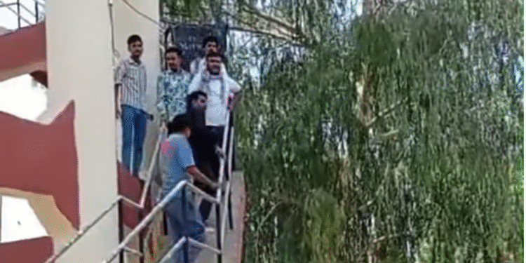 बीकानेर: नहरबंदी खत्म होने के बाद भी पानी संकट बरकरार, सरस्वती नगर के लोगों का प्रदर्शन